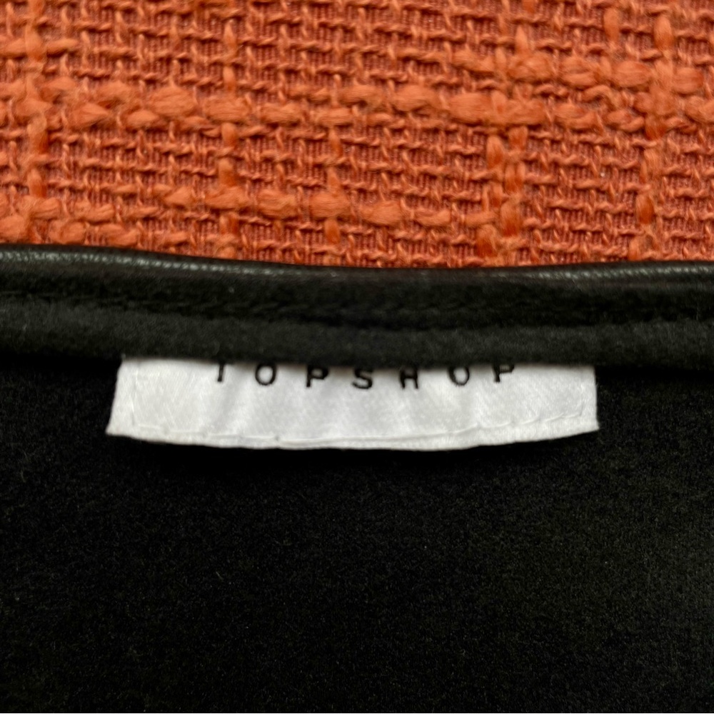 Topshop Leather Look Side Twist Mini Skirt In Black Size 8 EUC - Picture 6 of 11